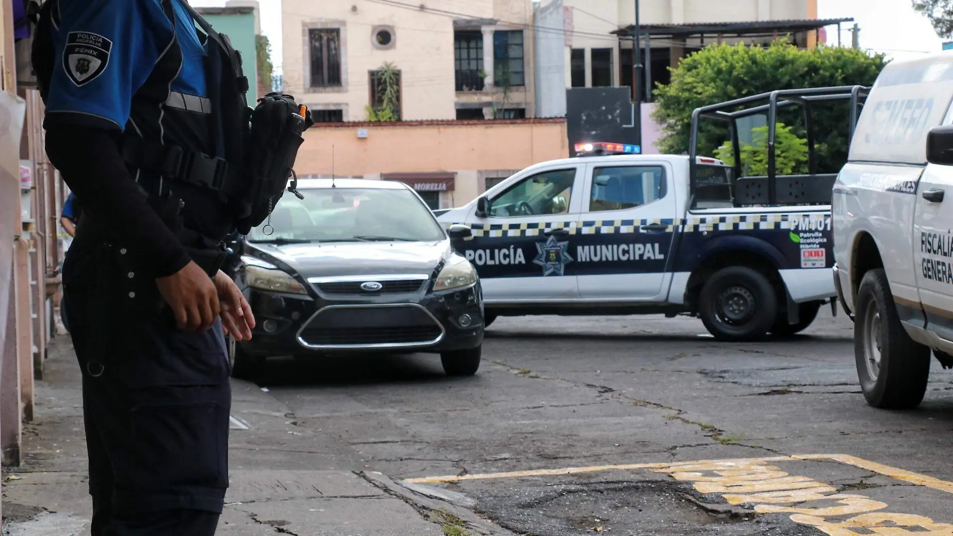 POLICIACA SEMEFO_FMM